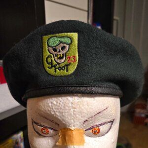 *RARE* G FOOT GORILLAS OFFICAL BERET US 7